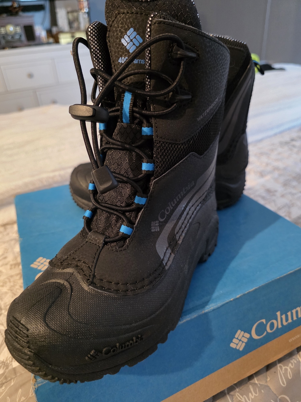 Columbia Kids' Black Omni-Heat Winter Boots - Picture 3 of 7